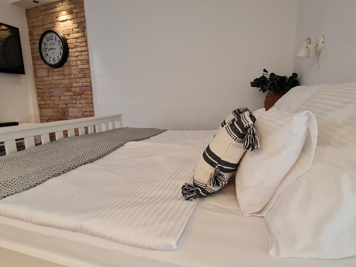 Darnay20 Vendeghaz Gyenesdiás